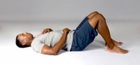 Una colección de imágenes de posturas & amp yoga básicos; serie en un día para dummies