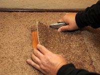 ���� - Agujeros de fijación en las alfombras
