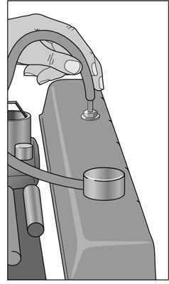 Una válvula de PVC se encuentra en la cubierta de la válvula, con la manguera que conduce a que se elimine.
