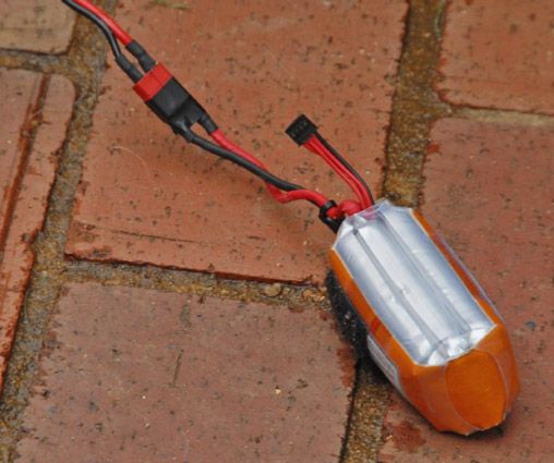 ���� - Cómo manejar con seguridad las baterías de polímero de litio de su drone