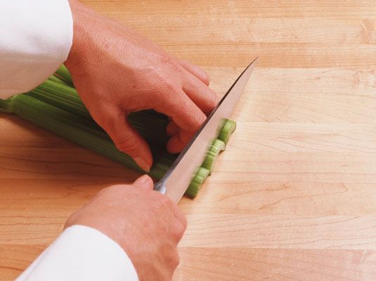 ���� - Cómo utilizar cuchillos de cocina de forma segura