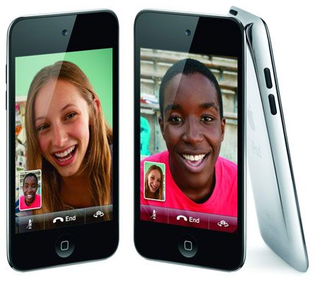 FaceTime se puede hacer entre varios productos de Apple. Éstos son dispositivos iPod touch.