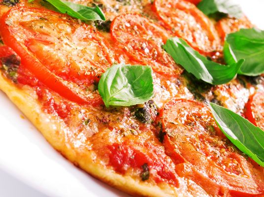 Recetas de la dieta mediterránea: pasta de la pizza y pizza margherita