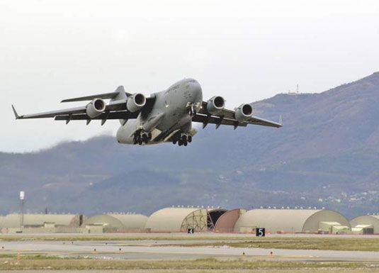 C-17 Globemaster III (Fuerza Aérea de EE.UU.). [Crédito: Cortesía de la fotografía af.mil]