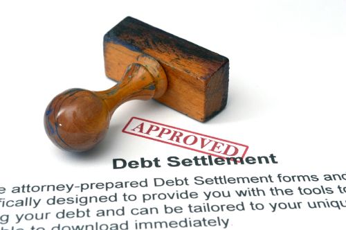 ���� - La negociación de un acuerdo de cobro de deudas